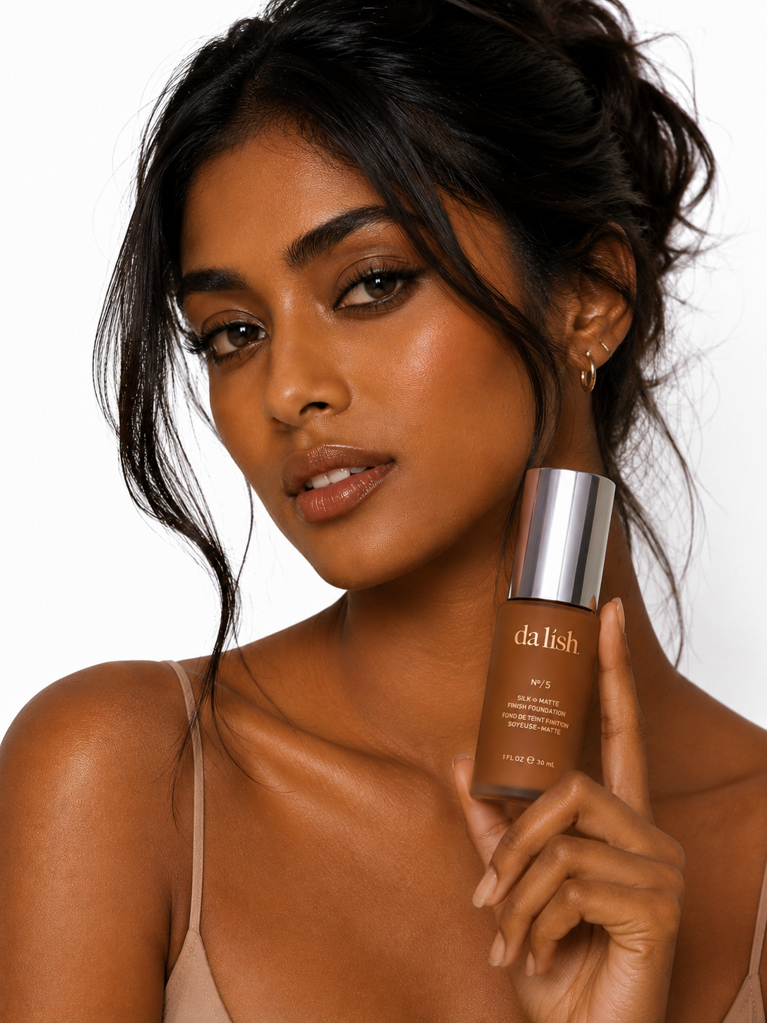 Skin Perfecting Foundation with Natural Looking Coverage