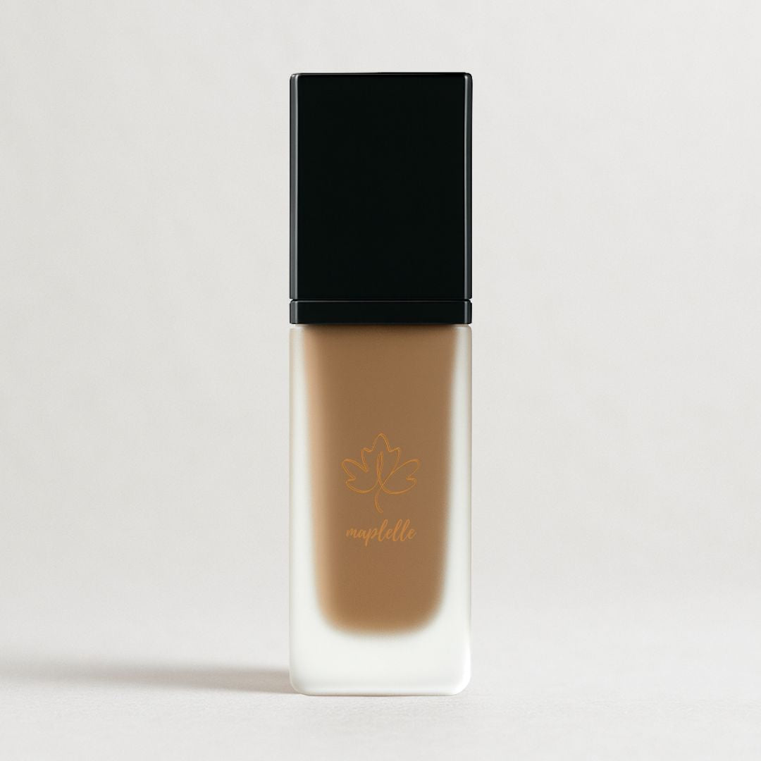 Lightweight Liquid Foundation for Smooth Natural Looking Coverage