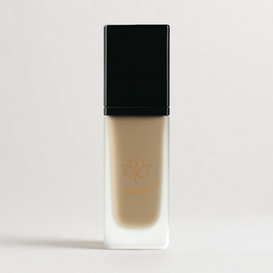Lightweight Liquid Foundation for Smooth Natural Looking Coverage
