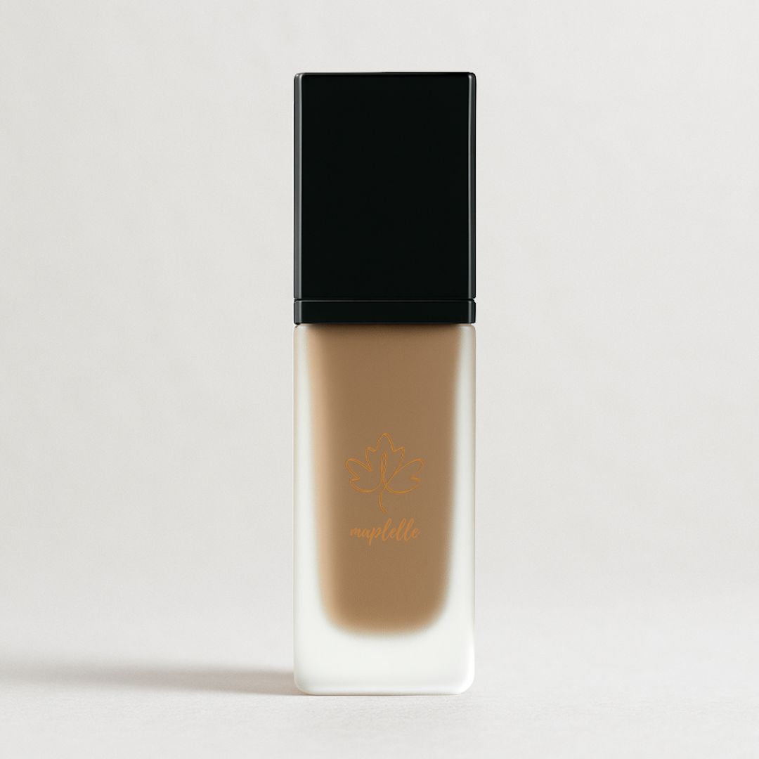 Lightweight Liquid Foundation for Smooth Natural Looking Coverage