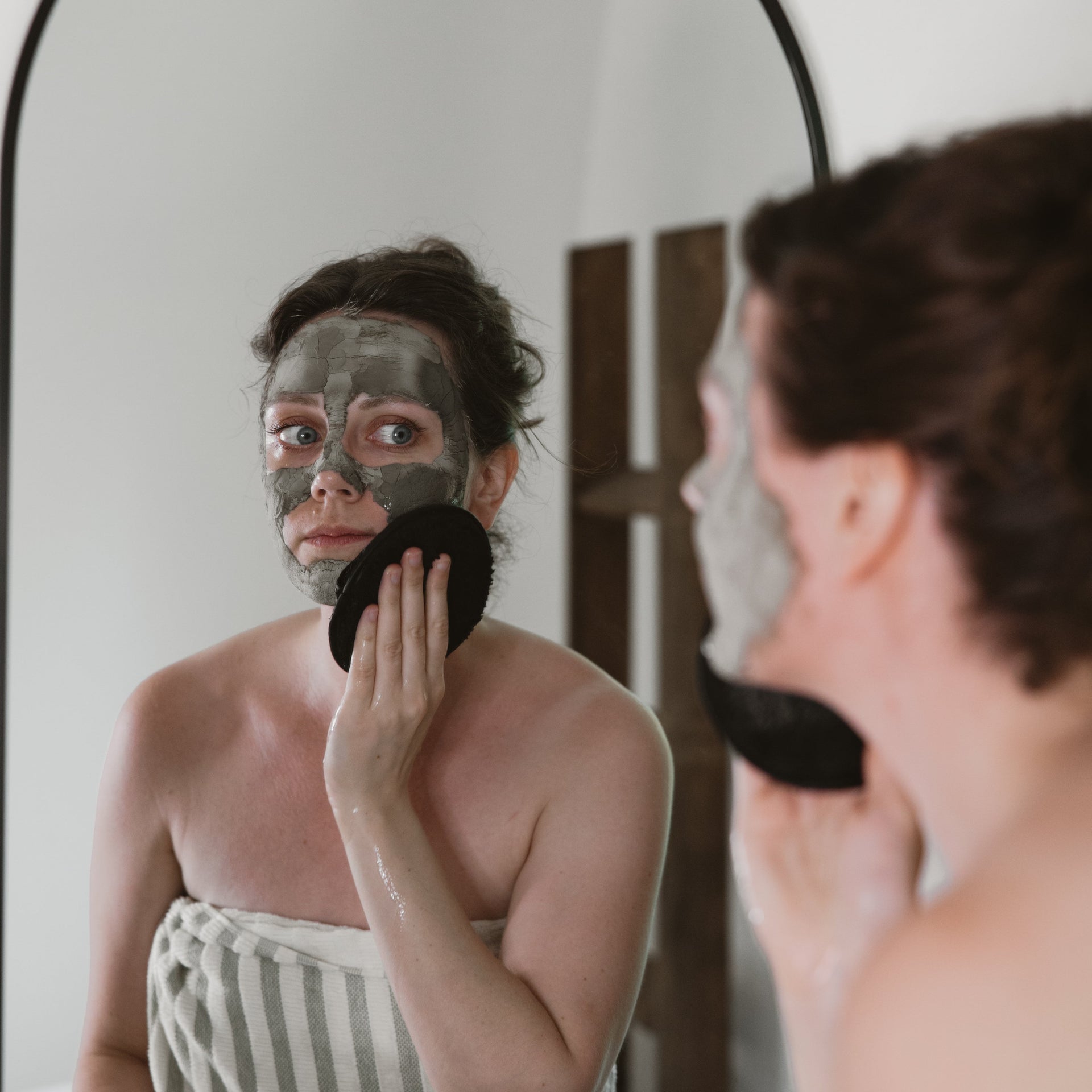 Ancient Mud Facial Mask Deep Cleansing Skincare Treatment